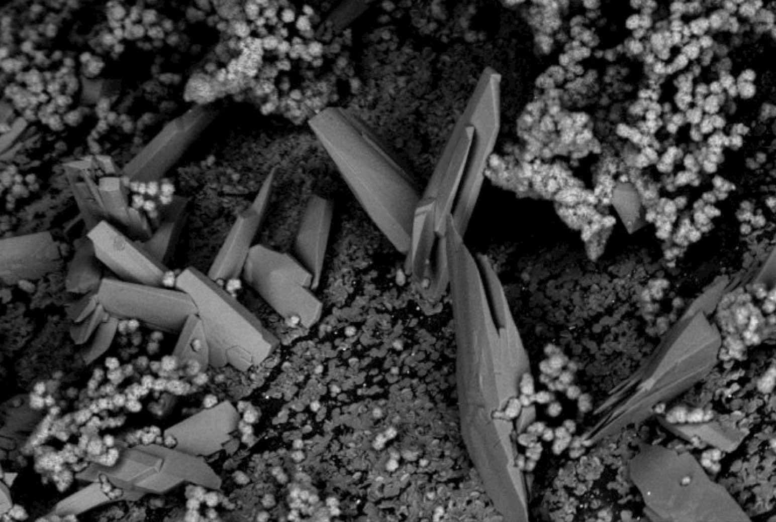 larger, random crystals form leading to encrustation